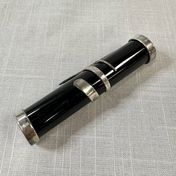 Antique Victorian Onyx Mourning Brooch Pin