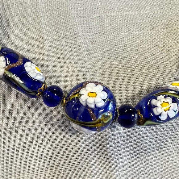 Vintage Smithsonian Institution Murano Glass Bead Necklace and Clip on Earrings