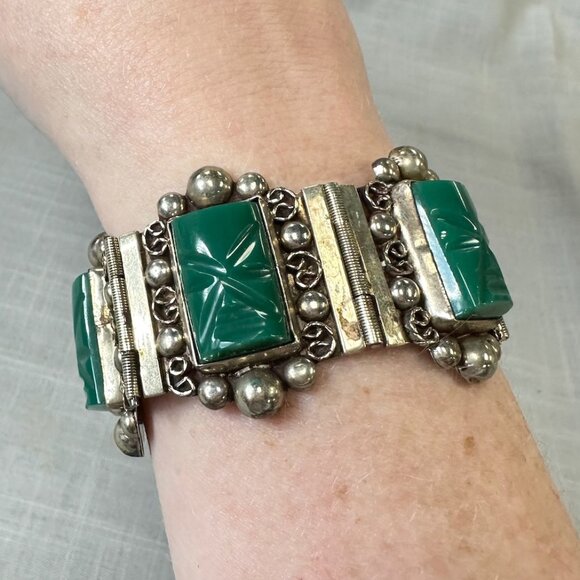 Vintage Mexico Sterling Silver Green Onyx Masks Bracelet