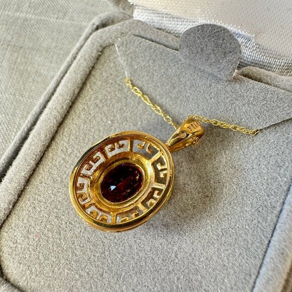 Vintage 10KT Gold Greek Key Design and Garnet Pendant Necklace
