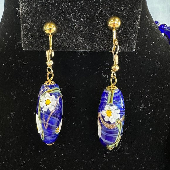 Vintage Smithsonian Institution Murano Glass Bead Necklace and Clip on Earrings