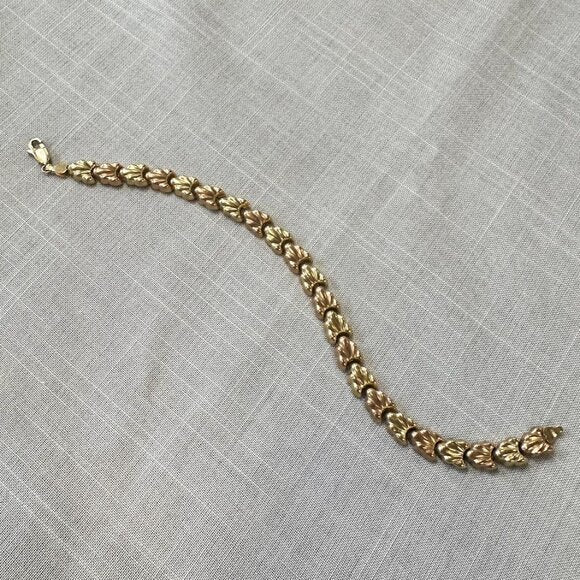 Vintage Town & Country 10K Gold and Rose Gold Bracelet
