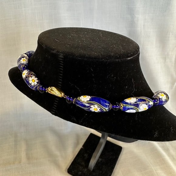 Vintage Smithsonian Institution Murano Glass Bead Necklace and Clip on Earrings