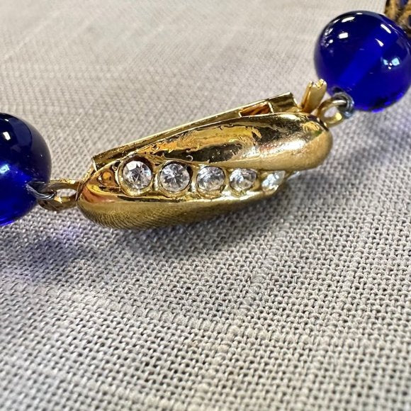 Vintage Smithsonian Institution Murano Glass Bead Necklace and Clip on Earrings